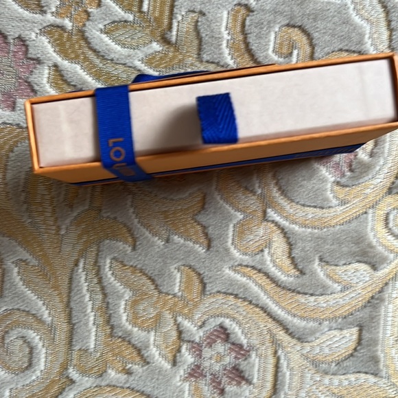 Louis Vuitton new with tag bag charm /key chain limited addition - Picture 5 of 10